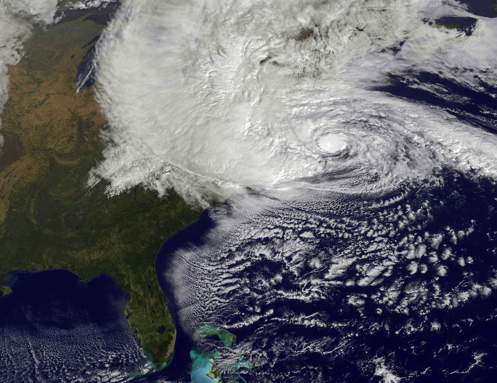 ураган Сэнди со спутника NASA