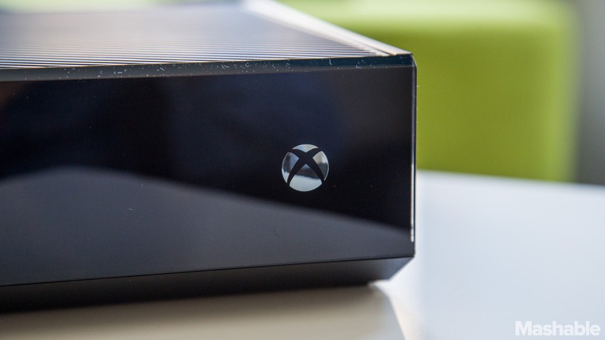 Xbox One + Kinect 