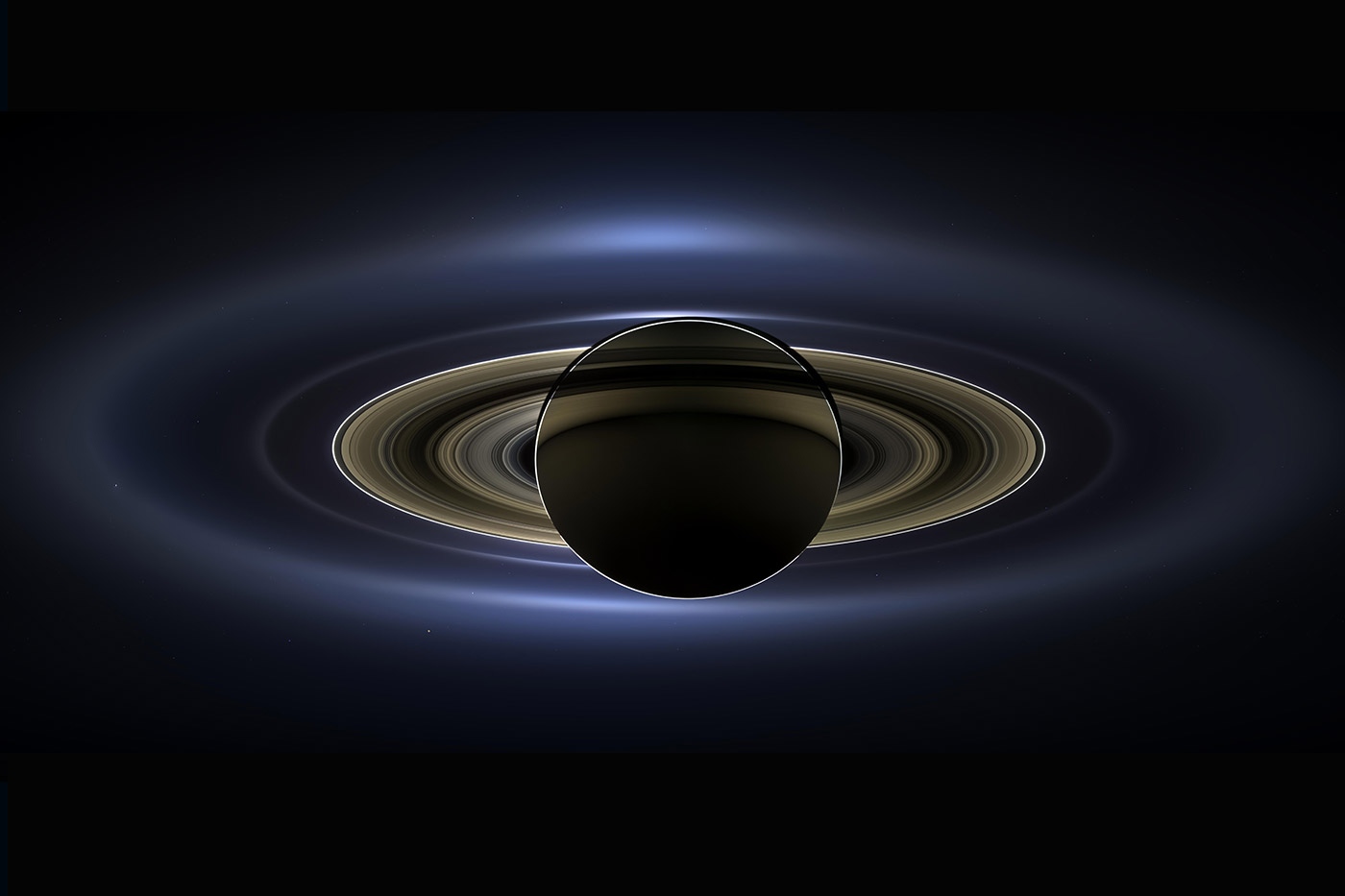 Сатурн кольца составной снимок NASA Кассини