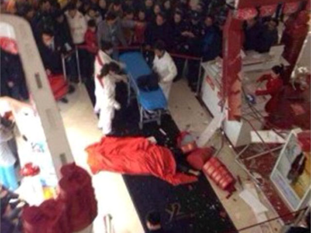 Китаец покончил жизнь самоубийством не выдержав шоппинга