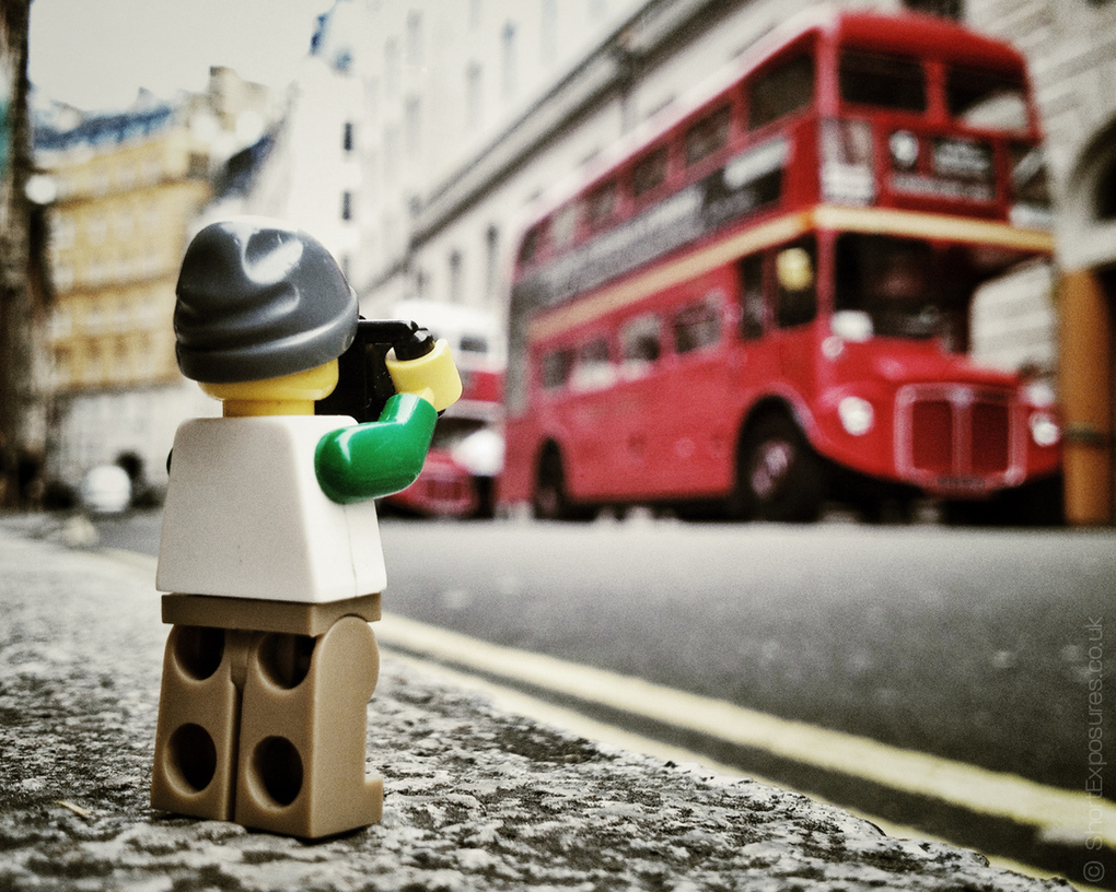Опасная, но красивая жизнь Lego-фотографа
